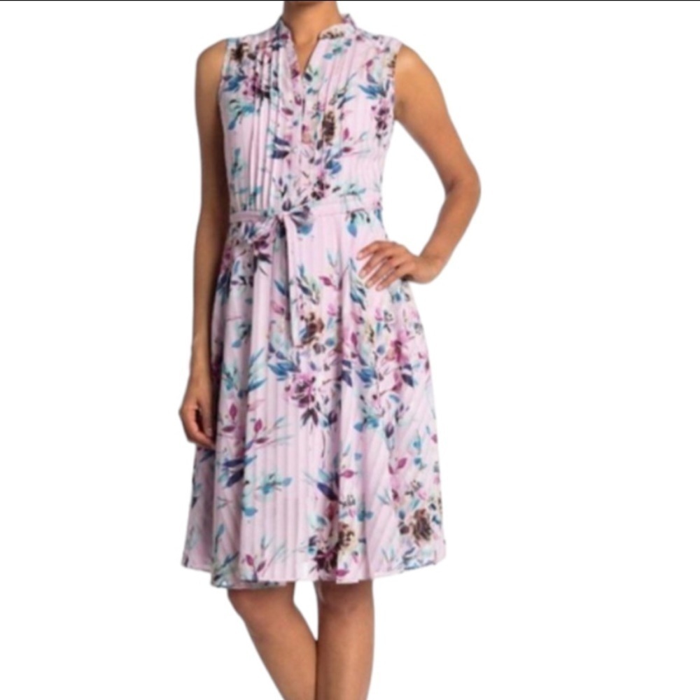 Nanette Lepore Sugar Plum Floral Pleated Dress Size 4 - Picture 2 of 12